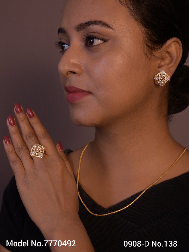 Earring With Finger Rings