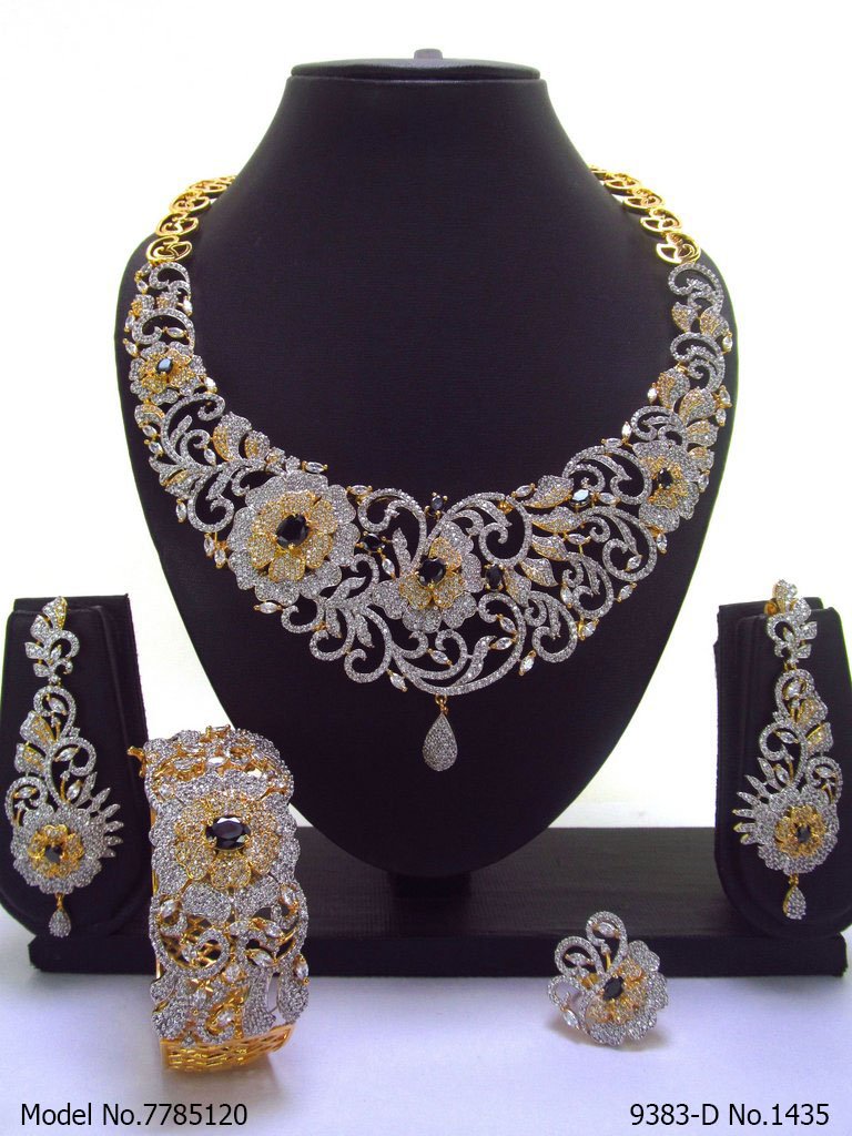 Designer Jewelry in Wholesale