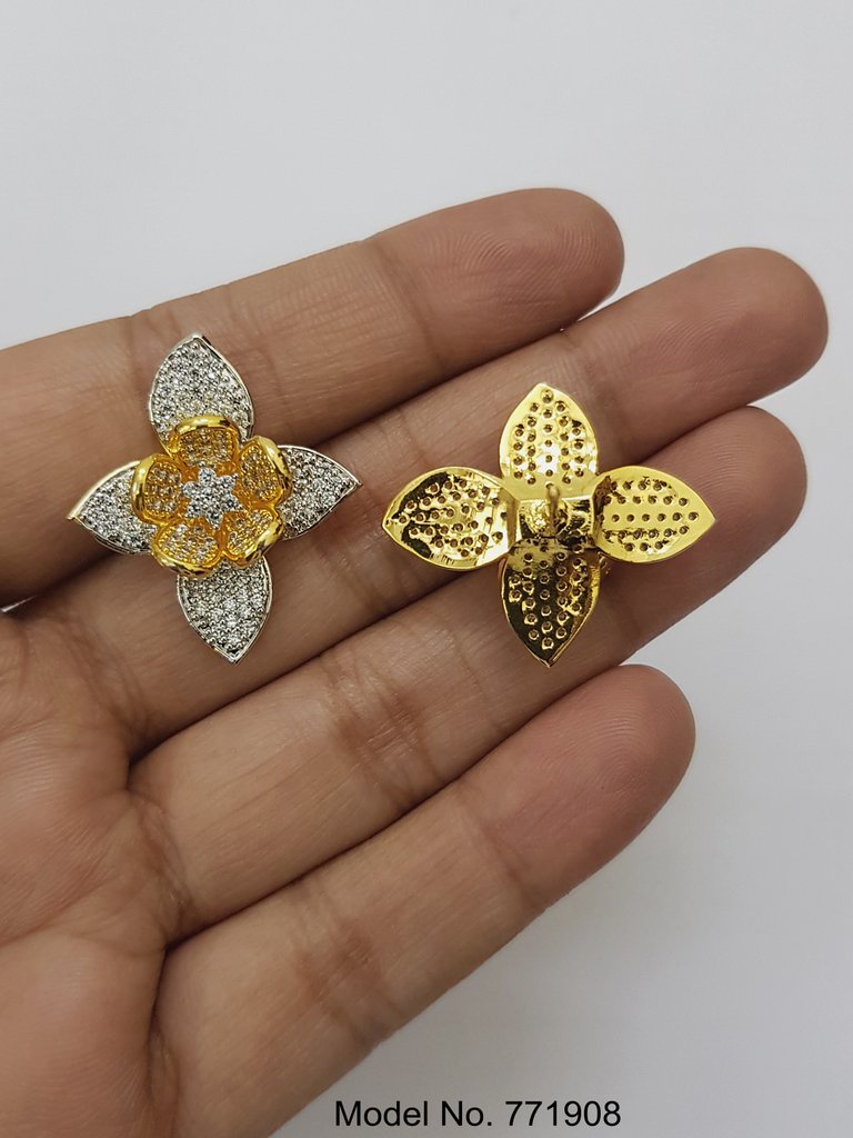 Crystal CZ Studs | Gift for your Wife