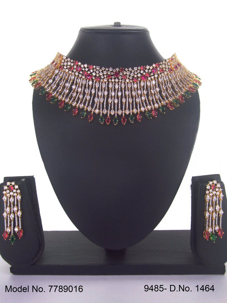 Amazing Traditional Jewelry Set