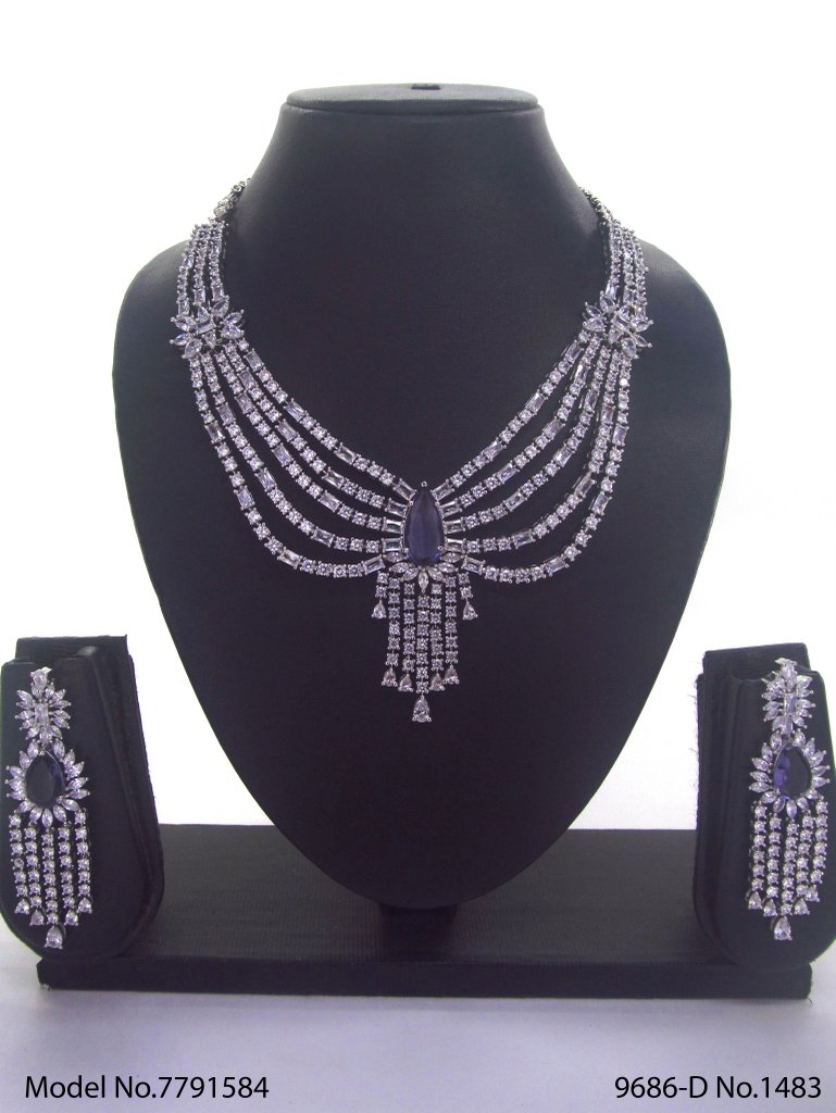 Trendy Traditional Necklace Set | Ideal Birthday Gift