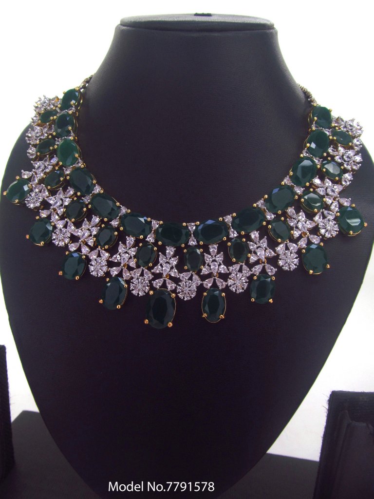 Original Zircon Necklace Set