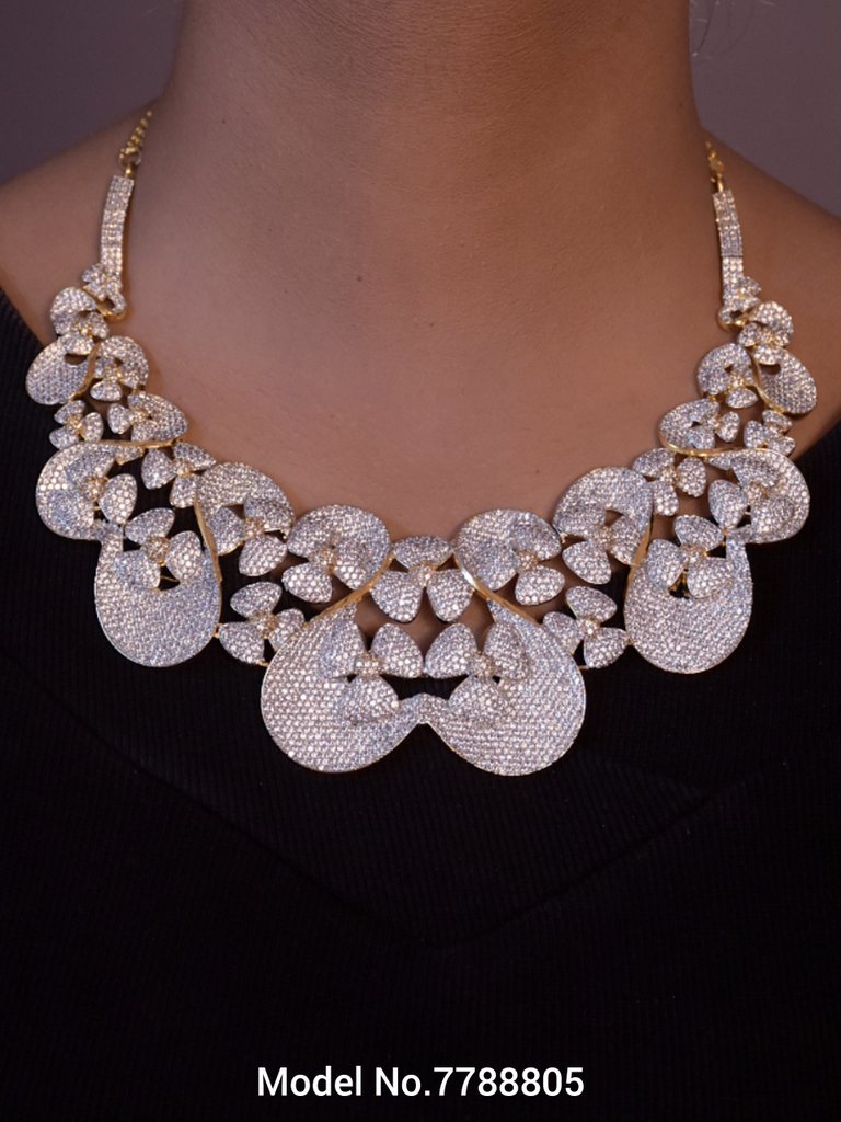 Wholesale Traditional Necklace Set