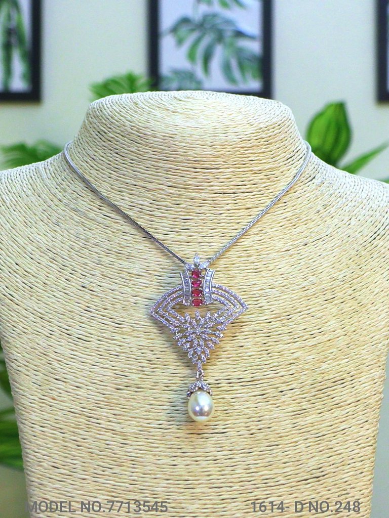 Pendant for Wedding Occasions