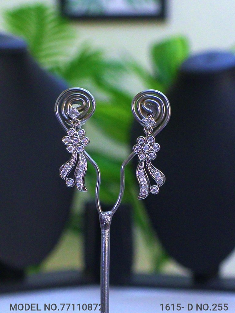 Ideal Gift for a Woman | Cz Set