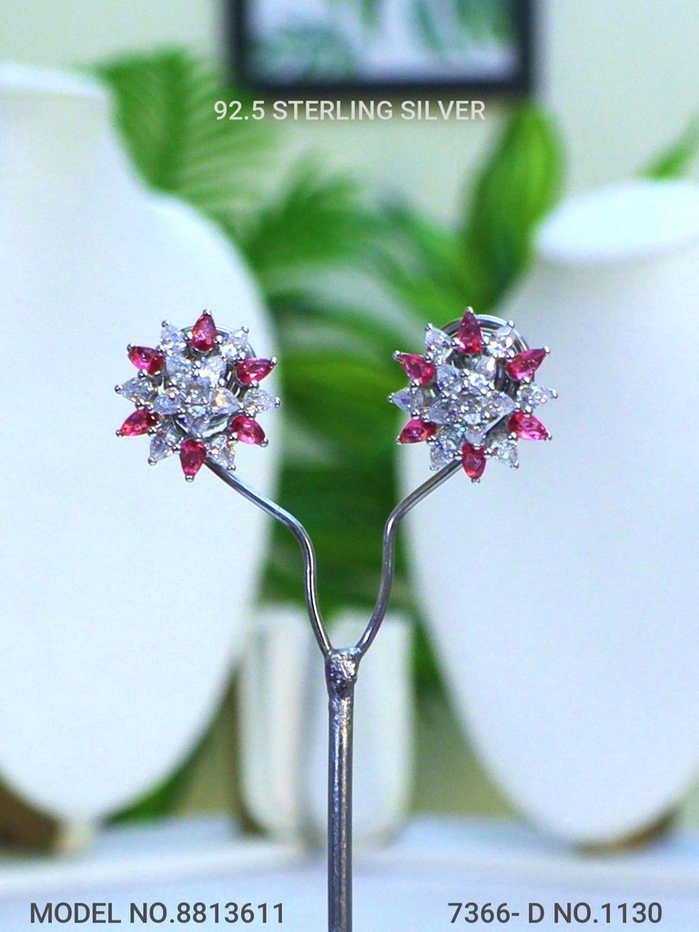 925 Sterling Silver Pendant