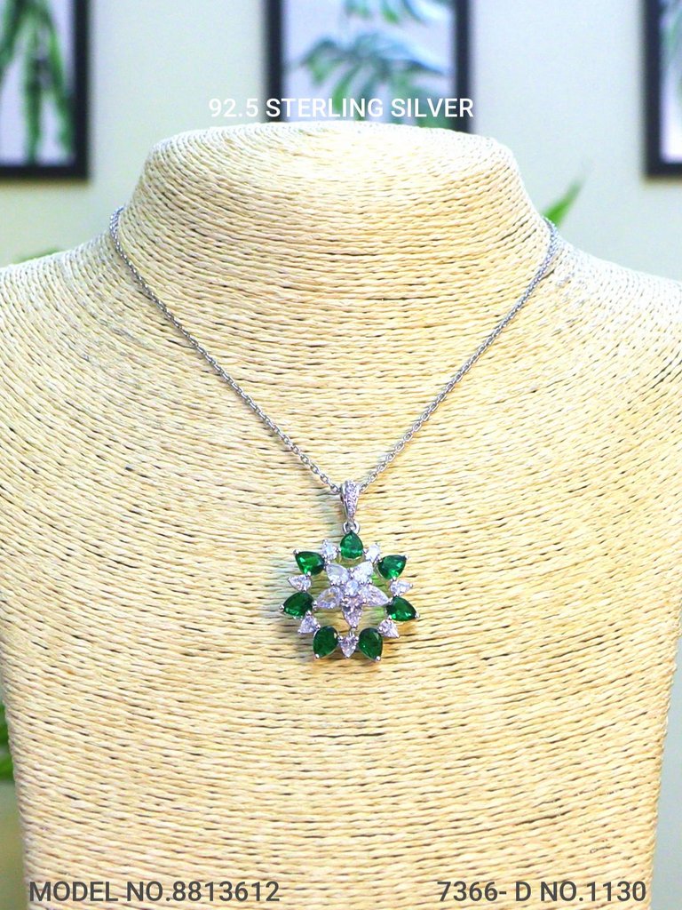 925 Sterling Silver Pendant