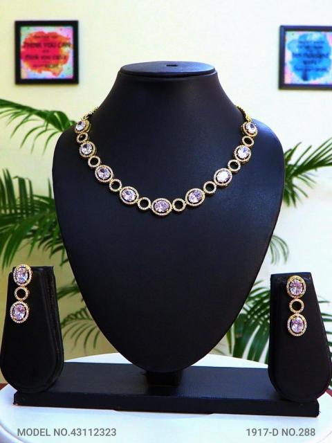 Necklace Set crafted for bold Women