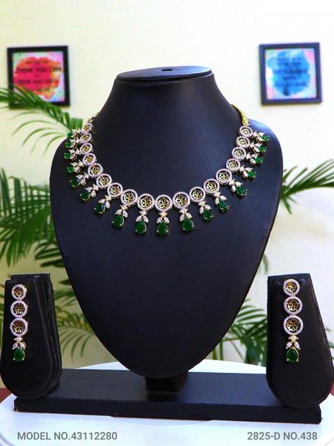 Necklace Set for Wedding Occasions