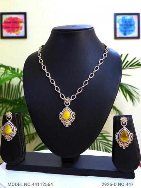 Ideal Necklace Set for Wedding Jewelry Occasions