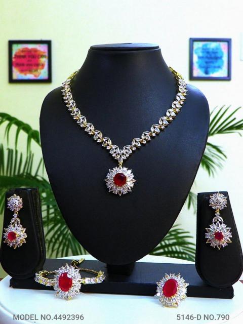 Traditional Zirconia Jewelry Set for Classy Women