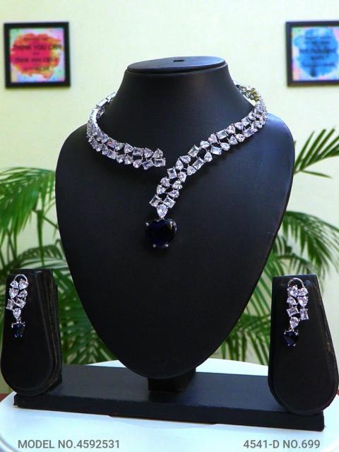 Traditional Design | American Diamond Jewelry Set