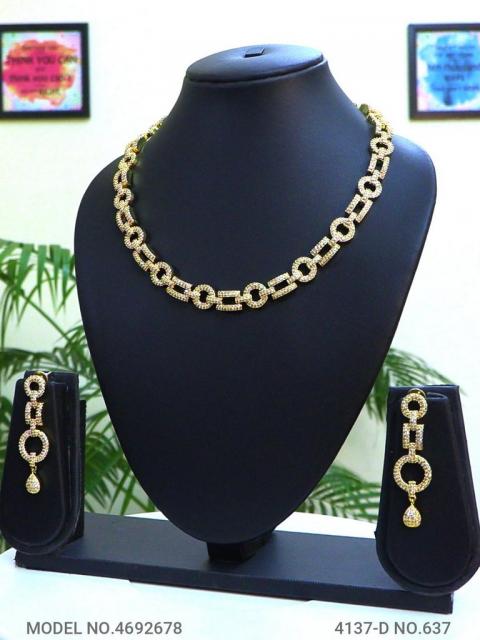 Wholesale Traditional Necklace Set