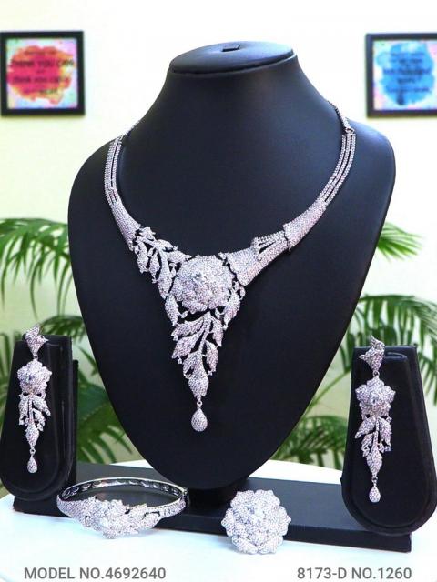 Fashion Necklace Set | Artificial Diamonds / Zircons