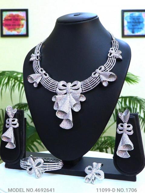 Traditional Design | American Diamond Jewelry Set