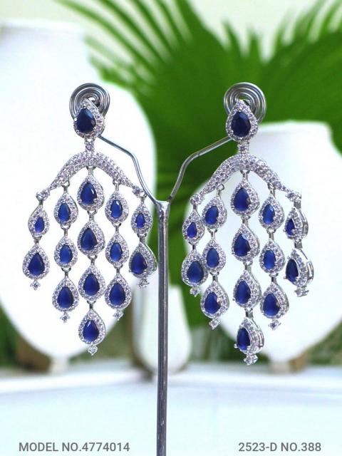 Earrings made of Cubic Zircons