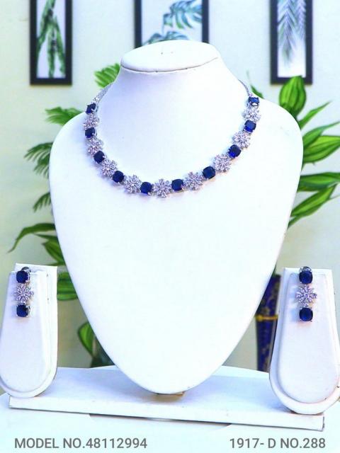 Fine Fashion Classic Necklace Set