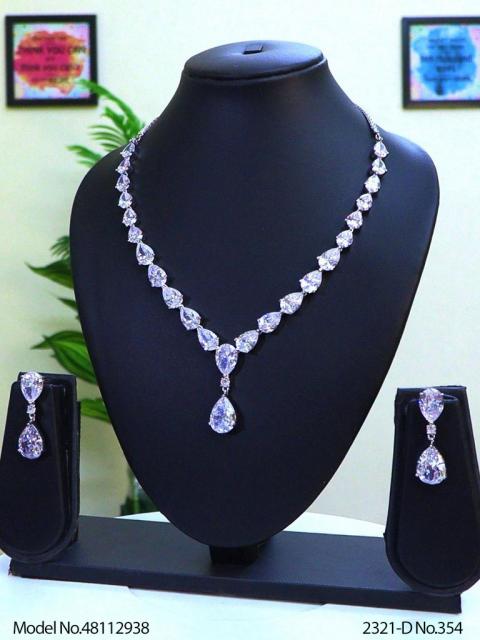 Partywear Classic Jewelry Set