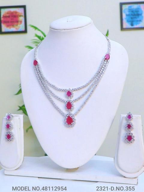 Ideal Necklace Set for Wedding Jewelry Occasions