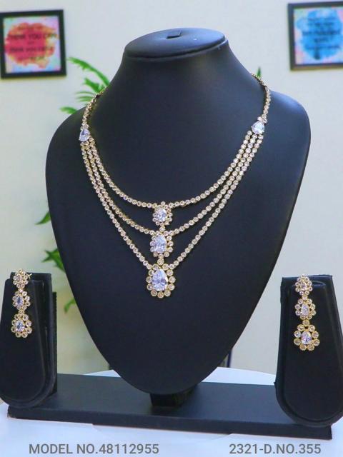 Be a Showstopper in any Party !
