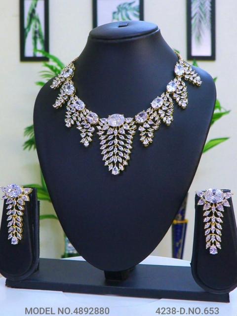 Ideal Gift for Traditional Ladies