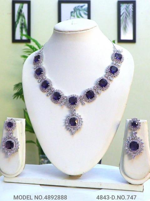 Bridesmaid Necklace Set for Traditional Weddings