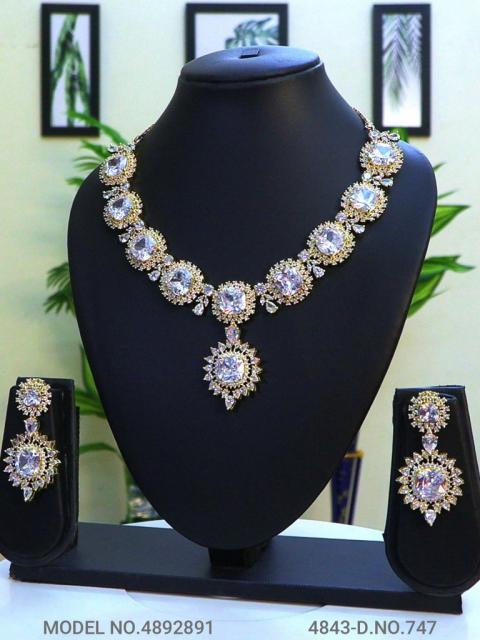 Handmade Traditional Masterpiece Zircon Jewelry Set