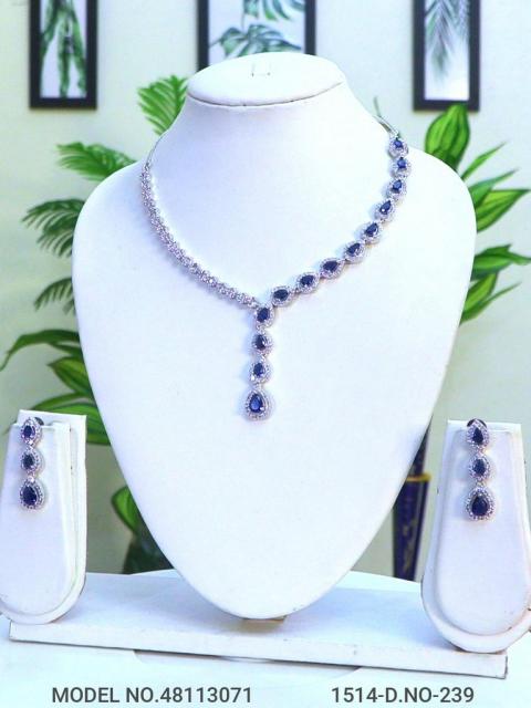 Be a Showstopper in your Party !