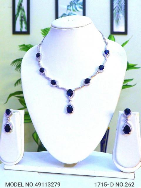 Be a Showstopper in your Party !