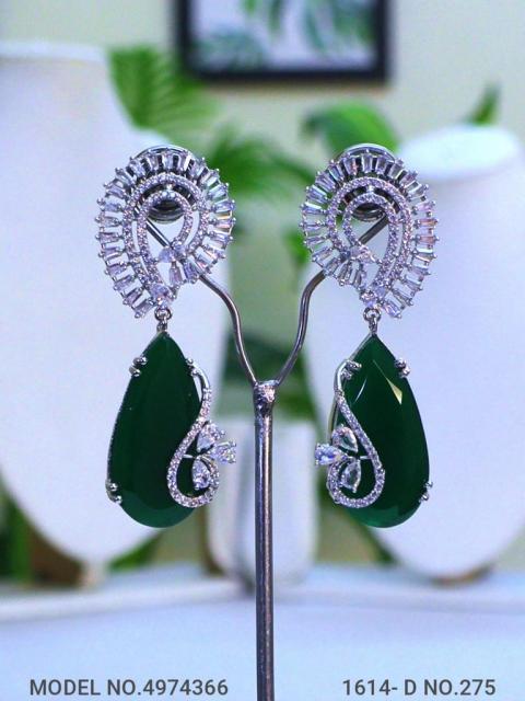Earrings made of Cubic Zircons