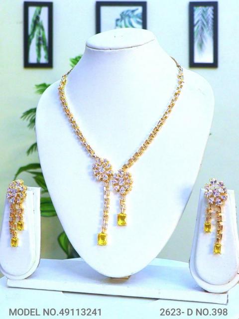 Classic Modern Day Gift Jewelry for Women