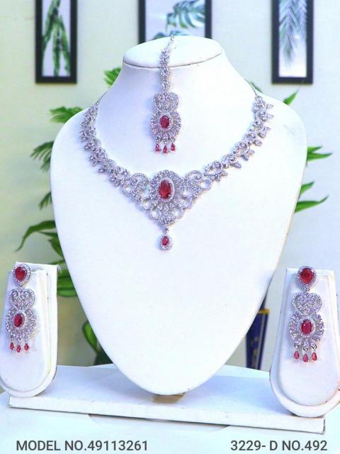 Classical Yet Trendy | Jewelry Set