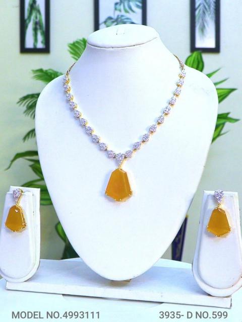 Ideal Gift for Traditional Ladies