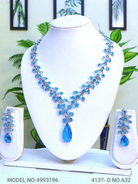 Traditional American Diamond Set