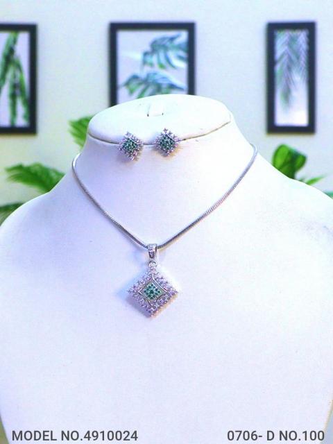 Unique Pendant Craftsmanship