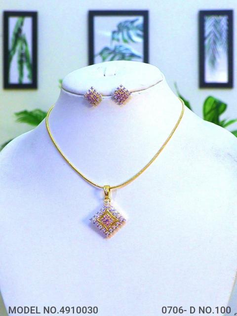 Wholesale Fashion Cz Pendant