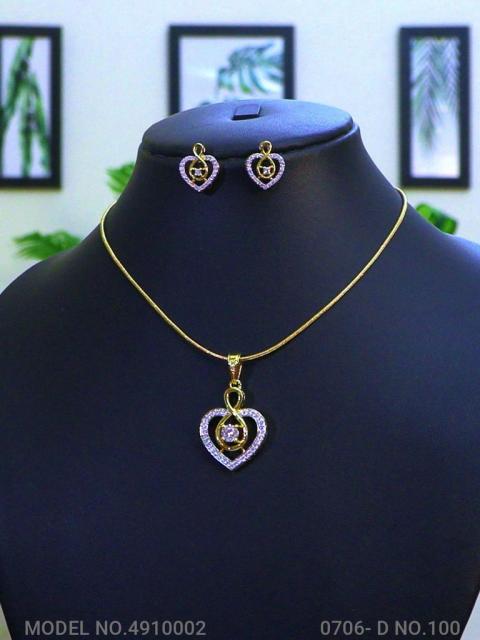 Partywear Classic Pendant Set
