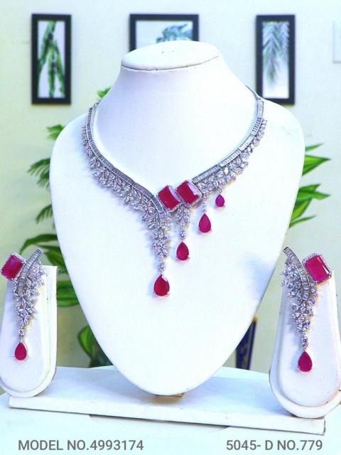 Art Jewelry