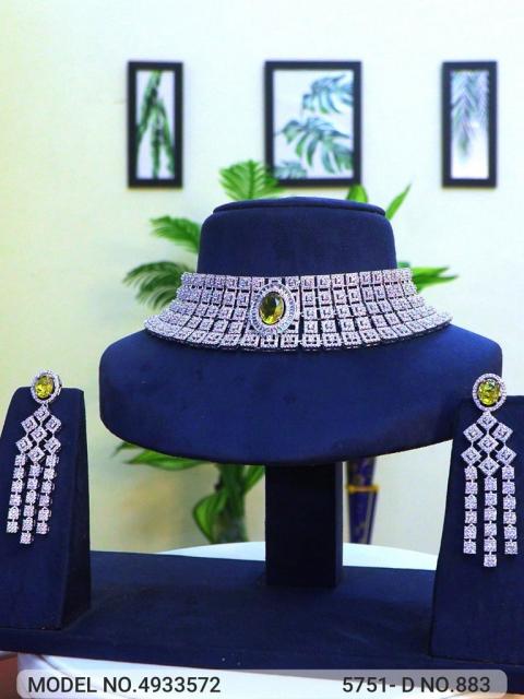 Choker Necklace Set for Weddings