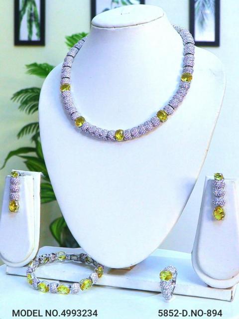 Ideal Gift for Traditional Ladies