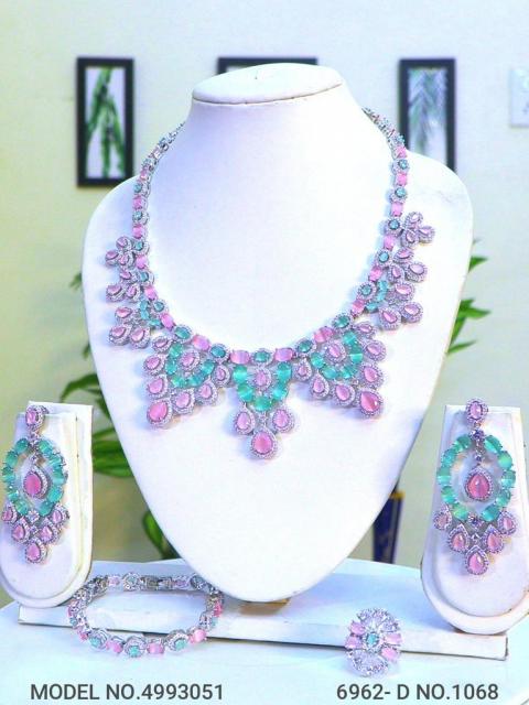 When Glamour meets Art !