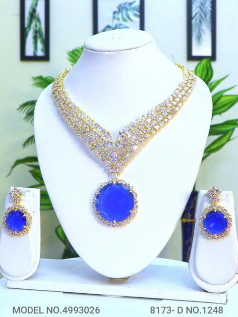 Traditional American Diamond Set