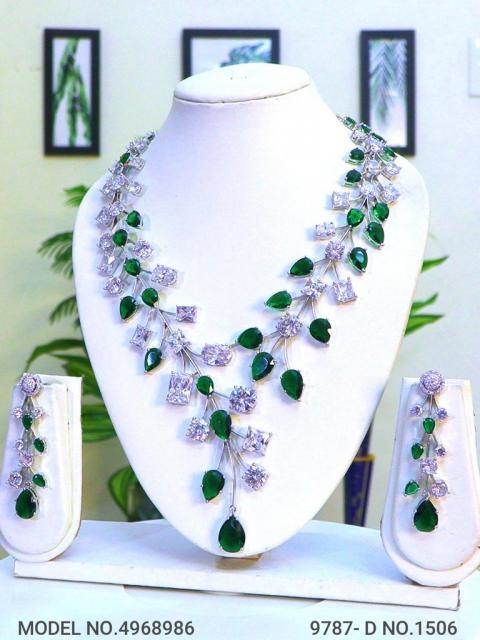 Original Zircon Necklace Set