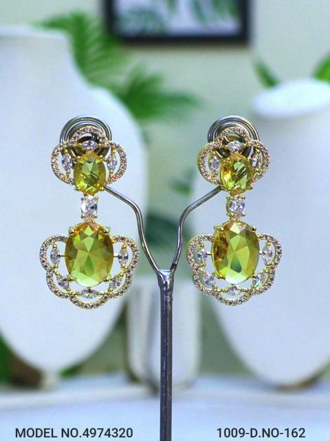 Earrings | Latest Fashion Jewelry