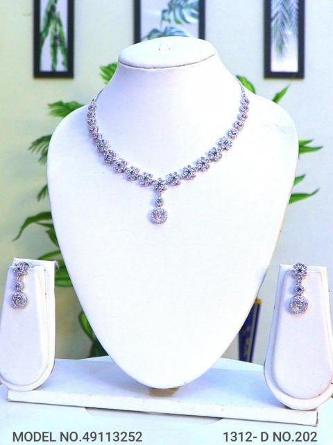 Wedding Jewelry | Light Weight