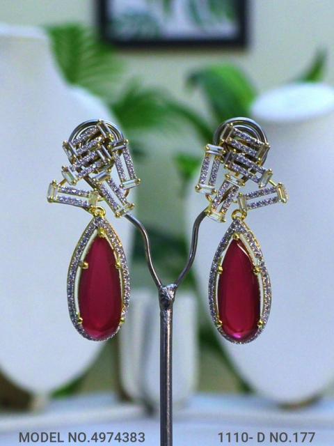 Zircon Earrings can be a Gift