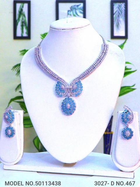 Fine Fashion Classic Necklace Set