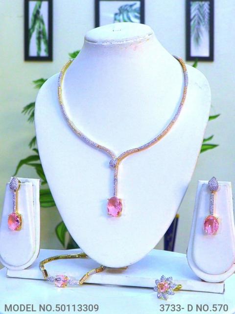 Wholesale Classic Necklace Set