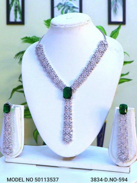 A necklace Set for all Occasions !