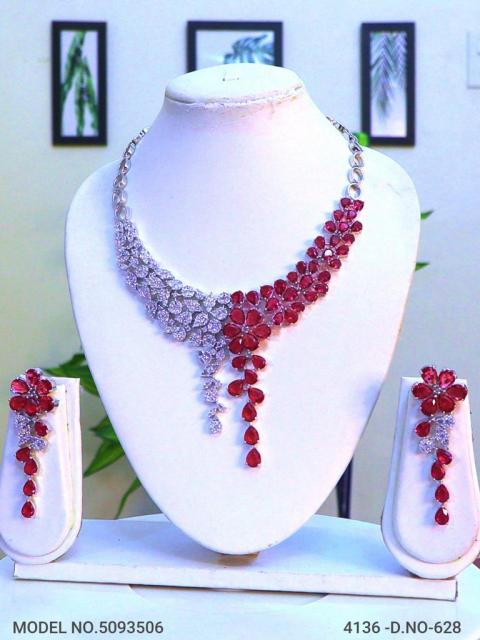 Bridesmaid Necklace Set for Traditional Weddings